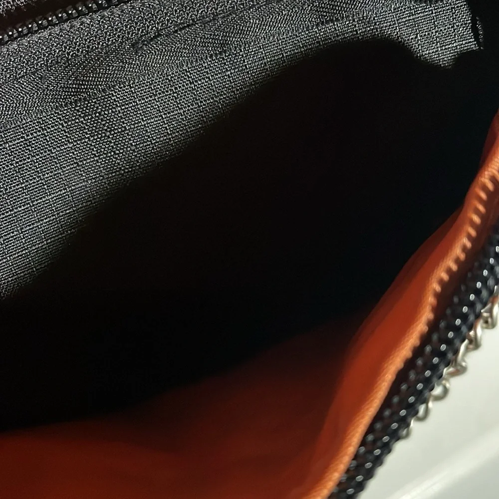 III Parcel New York Crossbody Messenger Bag black camo